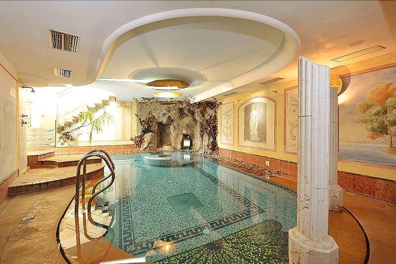 Hotel La Soldanella โมเอนา ภายนอก รูปภาพ